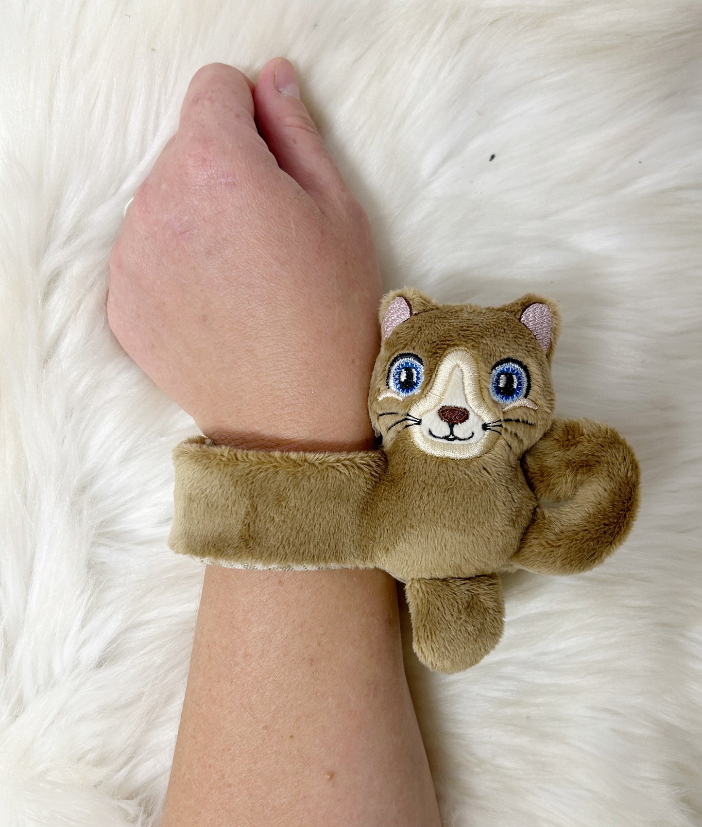 Brown Cat Slap Band Bracelet