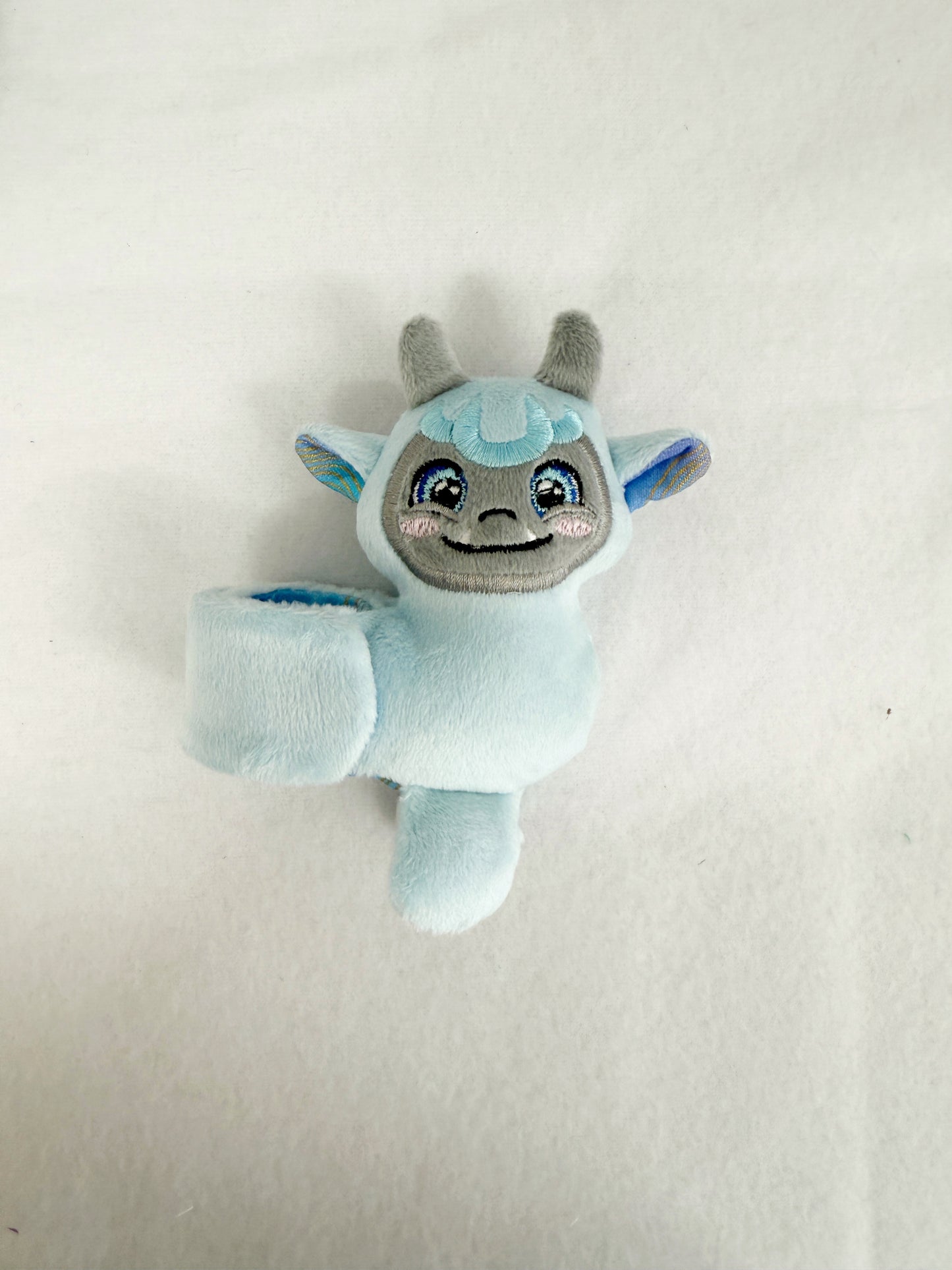 Blue Yeti Slap Band Bracelet