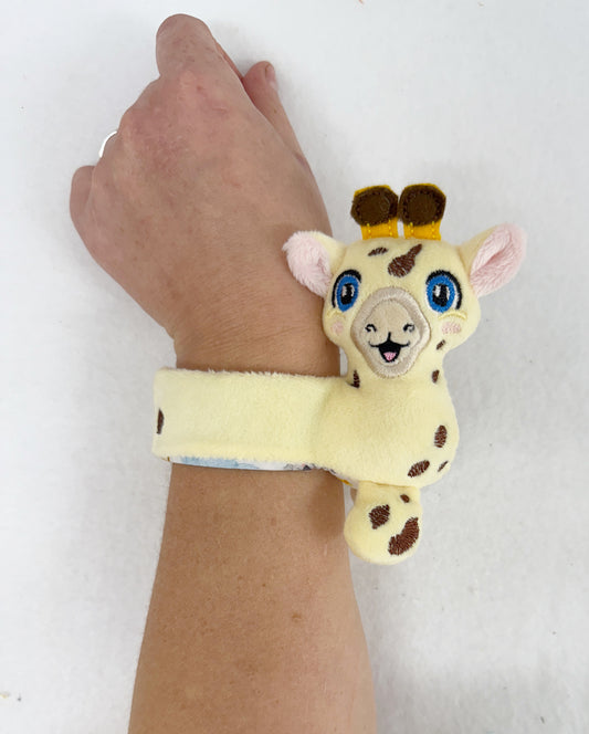 Pale Yellow Giraffe Slap Band Bracelet