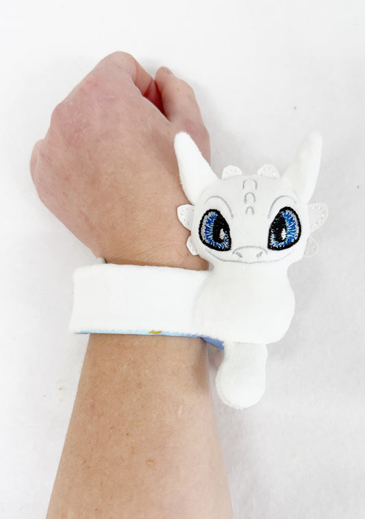 White Night Dragon Slap Band Bracelet